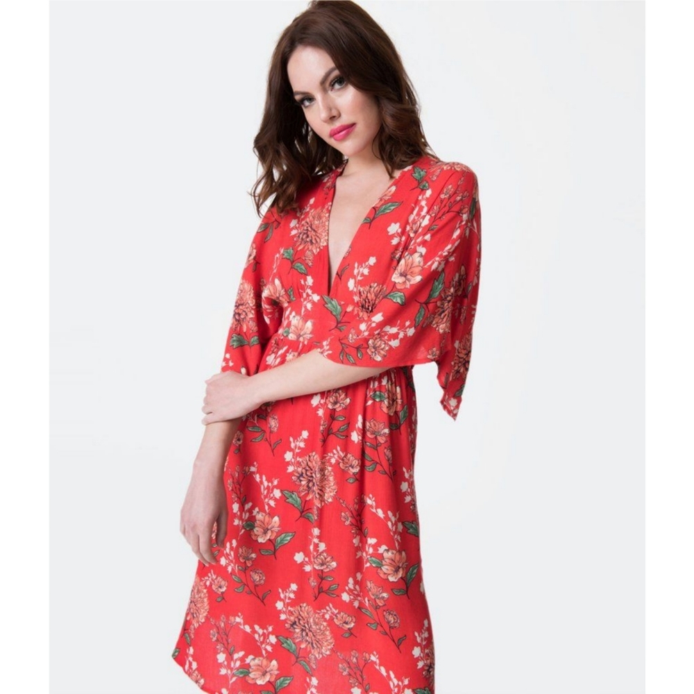 Retro style floral print half sleeved midi dress